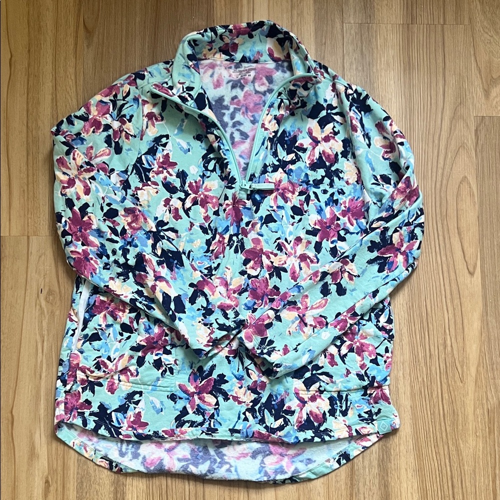 Vera Bradley Large Floral Pullover.